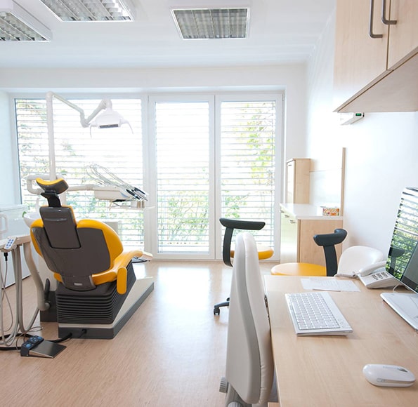 dispositivi-medici-studio-professionale-arredo-ufficio-e-medical-san-cesario-lecce